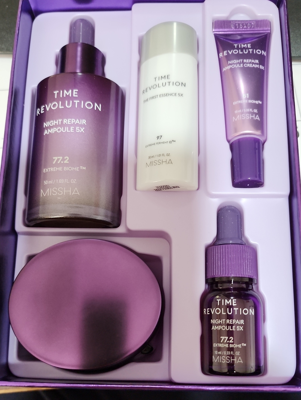 Revolution Time Revolution Night Repair Set in Purple